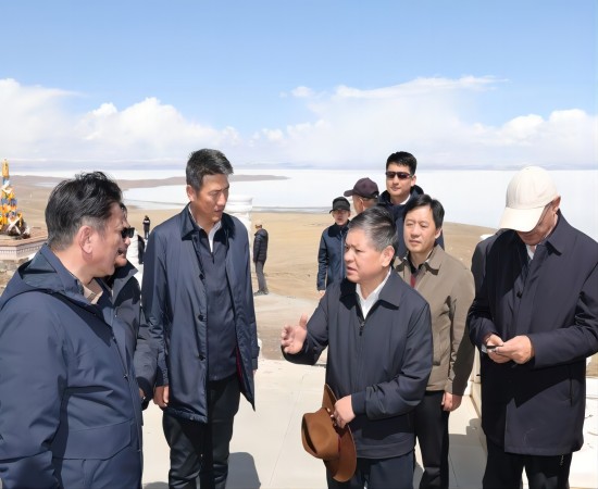 生态环境部部长黄润秋赴青海省调研生态环境保护工作