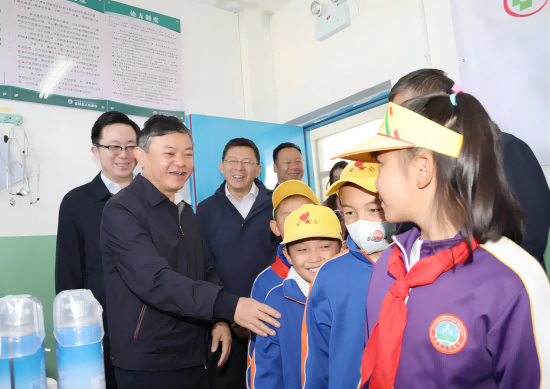 生态环境部部长黄润秋赴西藏自治区两市调研